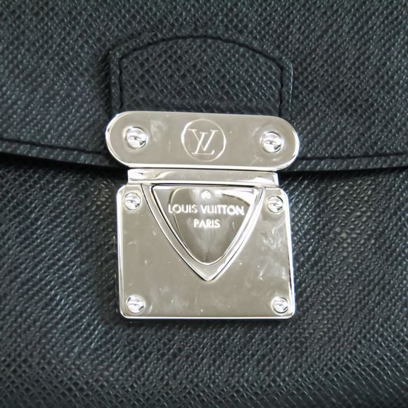 Louis Vuitton Taiga Belayer Clutch Bag Ardoise - Picture 5 of 6